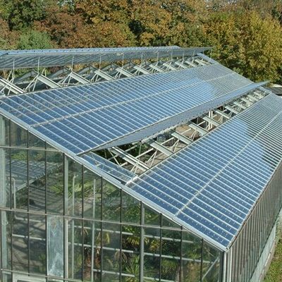 Conservación de calor de efecto invernadero con almacenamiento de gran capacidad y paneles fotovoltaicos